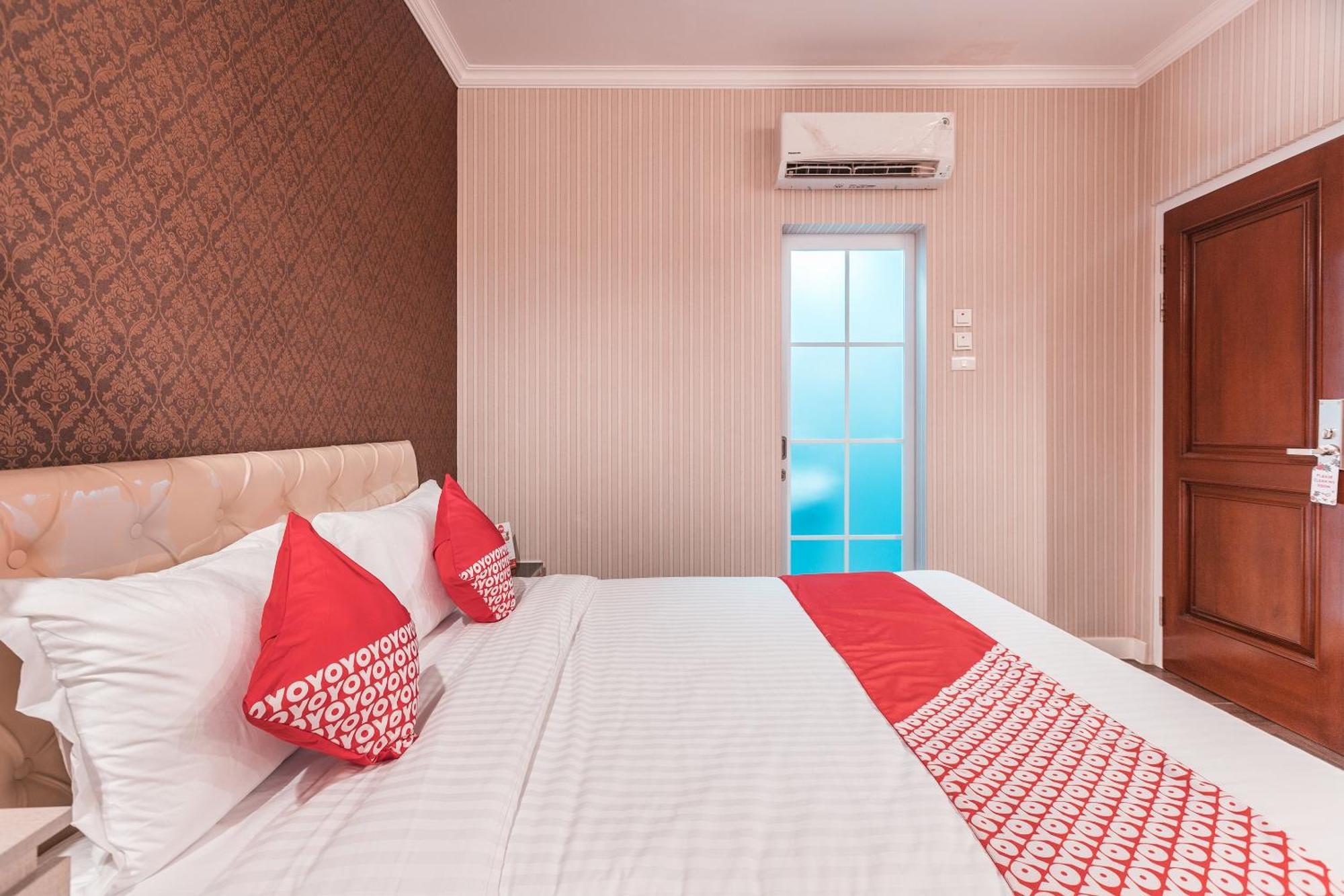 Super Oyo Capital O 371 Kwitang Guest House Jakarta Exterior foto