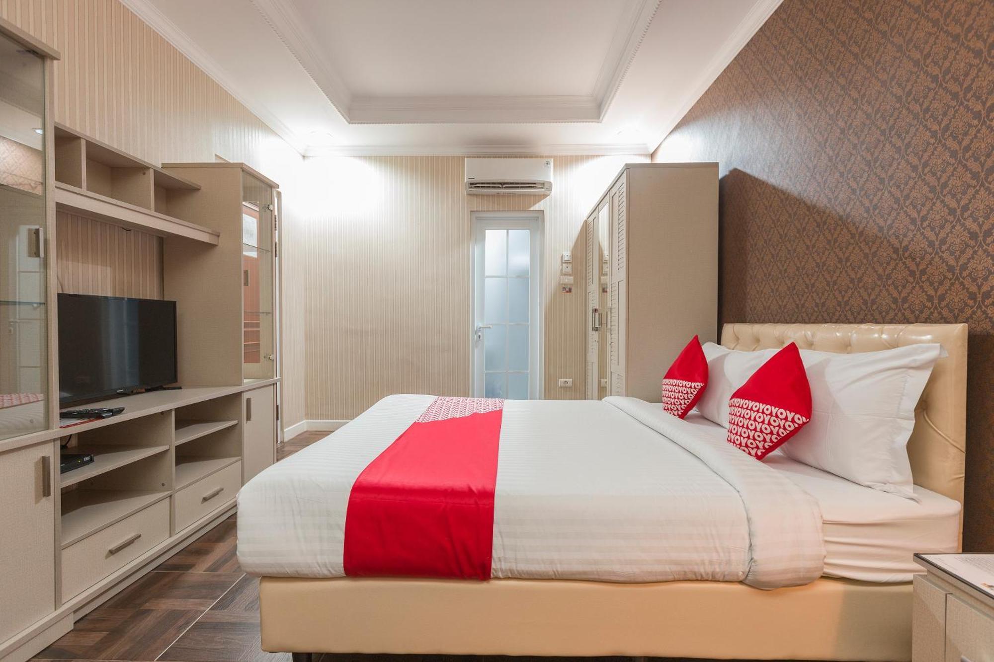 Super Oyo Capital O 371 Kwitang Guest House Jakarta Exterior foto